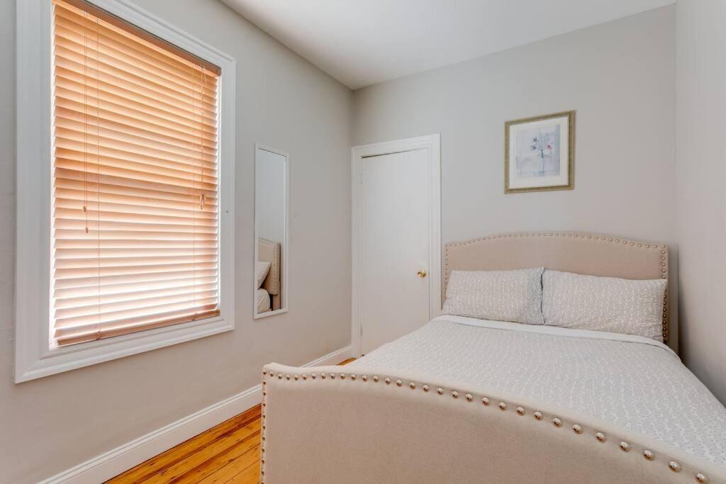 New! Boston Condo Near Mbta, 3Mi To Fenway ! Exterior photo